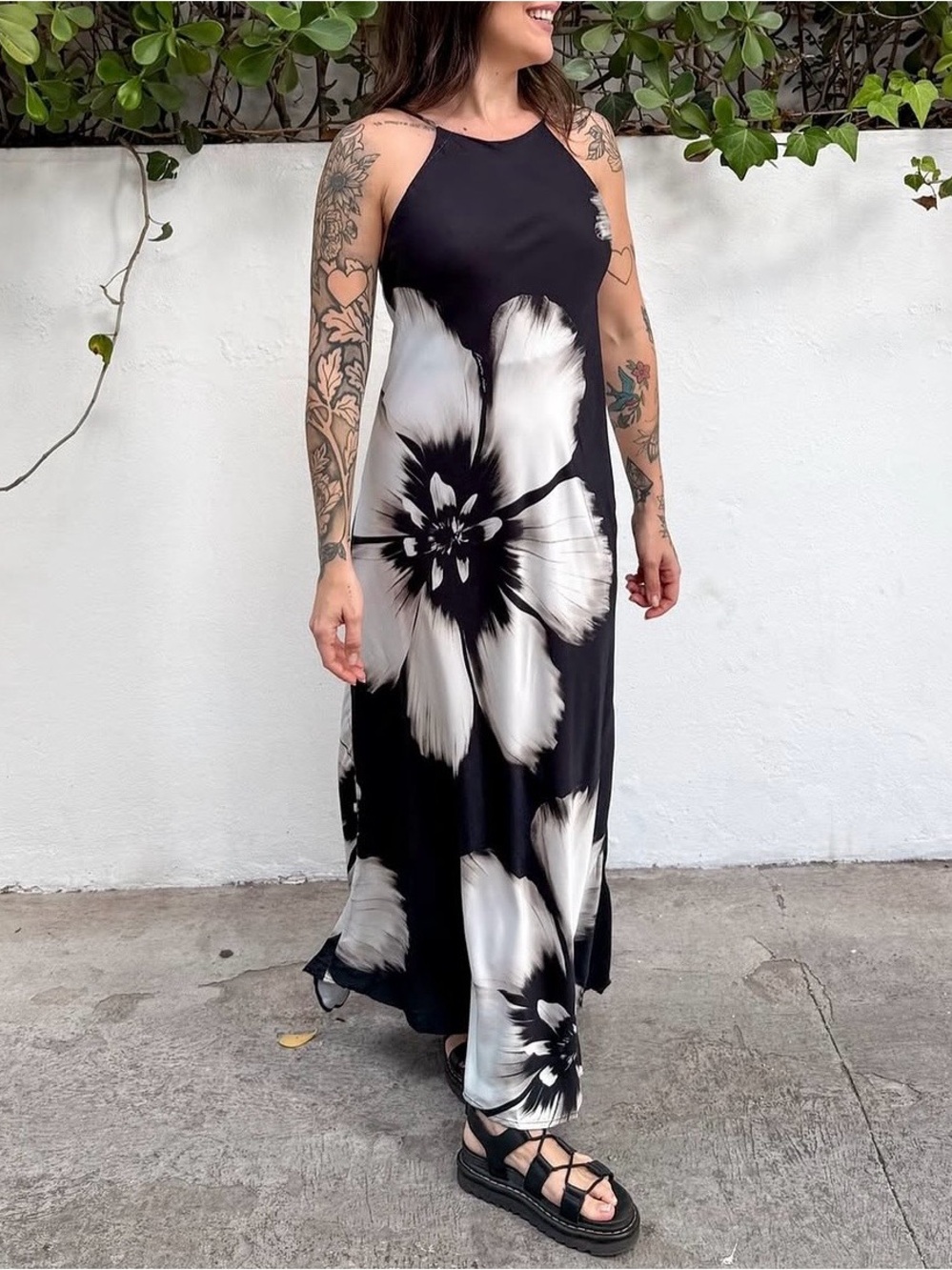 FARM Rio Black and White Floral Maxi Dress Size XS - Picture 3 of 4